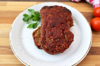 Easy Carnivore meatloaf: flavorful, no-breadcrumb, essential meal.