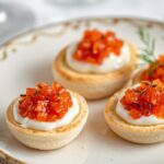 Caviar homemade guide: elegant duo for an unforgettable experience.